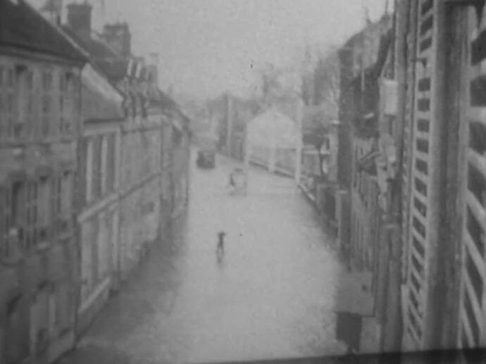 Coulommiers 1969 : archives vid&eacute;o des inondations