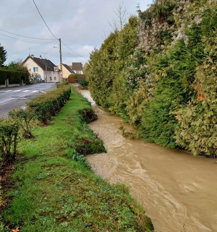 Mouroux : le Lieton grossit ce midi